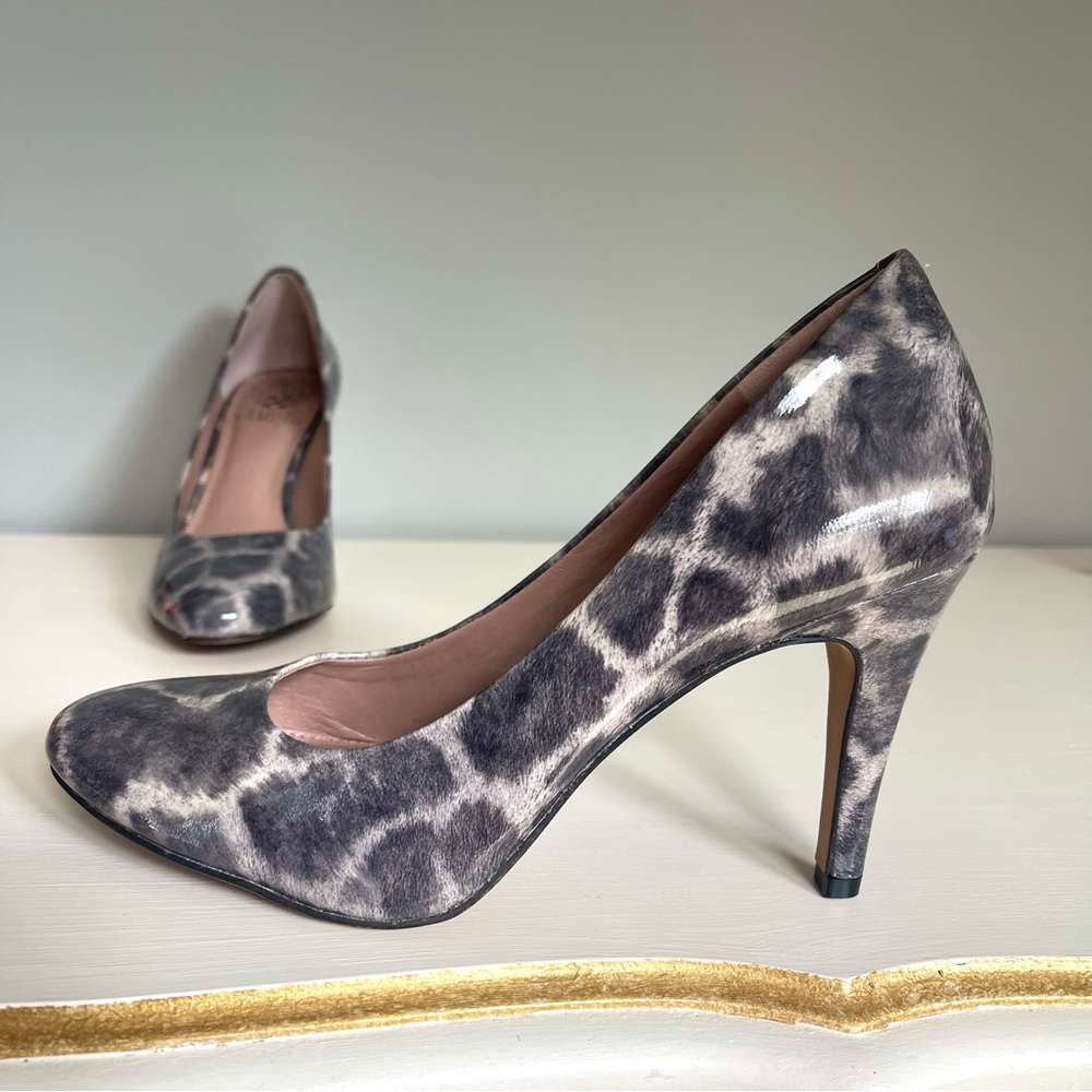 Vince Camuto Snake Pattern Heel Pump Sz 8